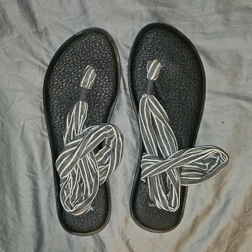 Sanuk Yoga Sling Sandals Size 9